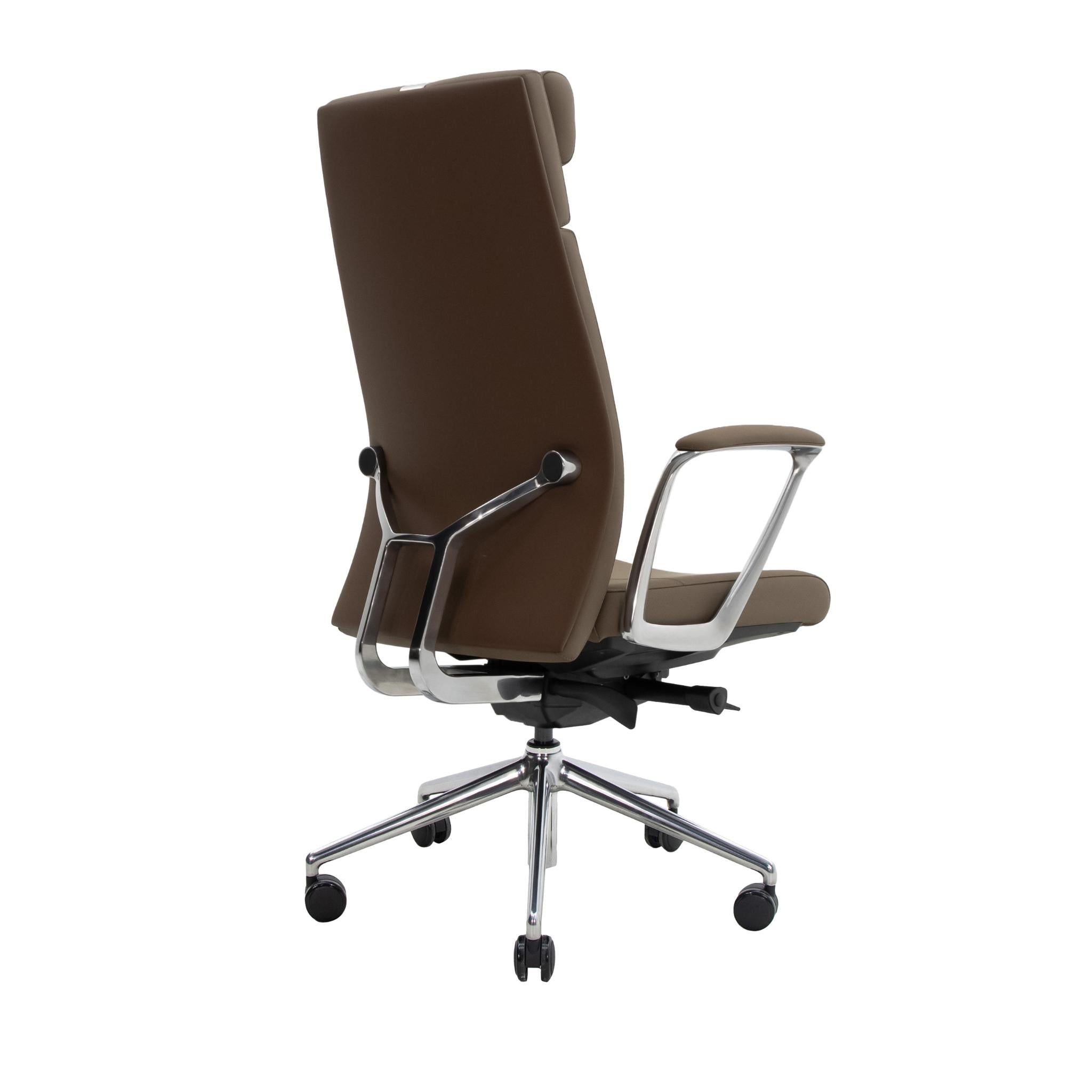 Heidi - Executive Chair