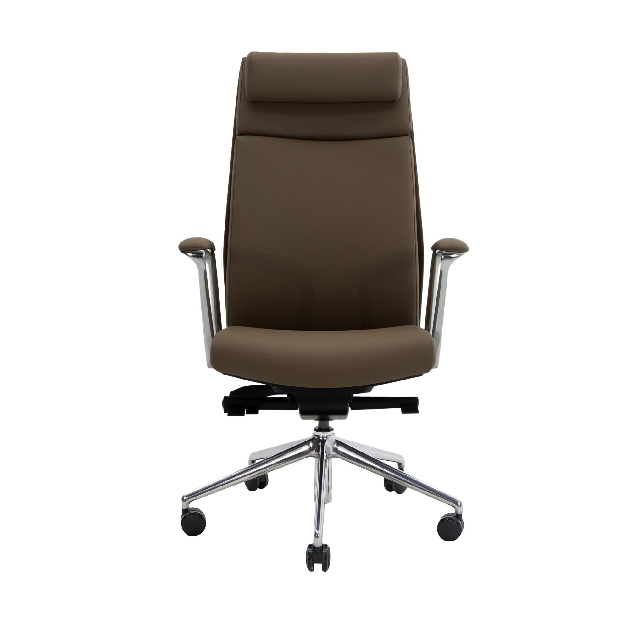 Heidi - Executive Chair