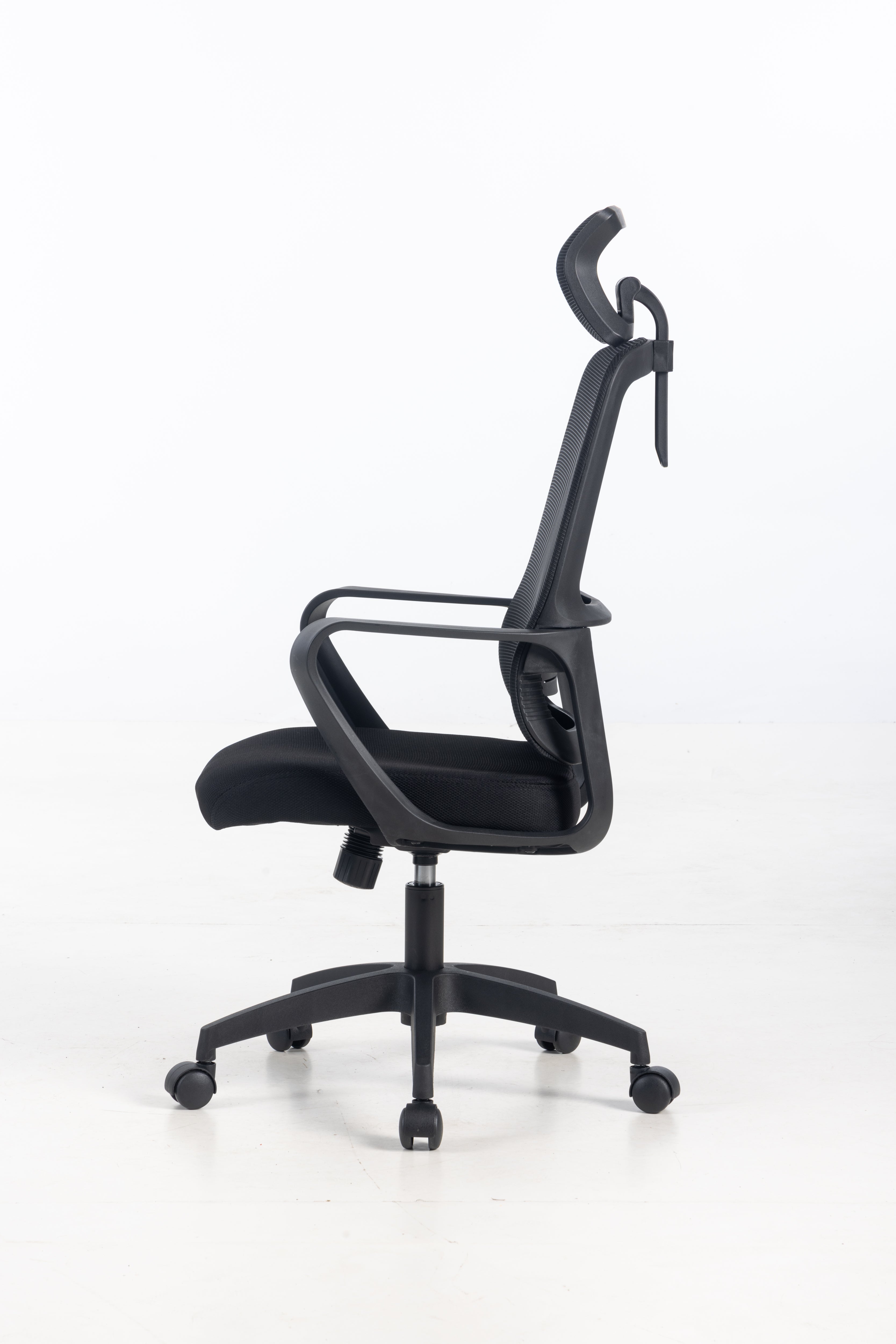 Hydra Managerial Mesh Office Chair