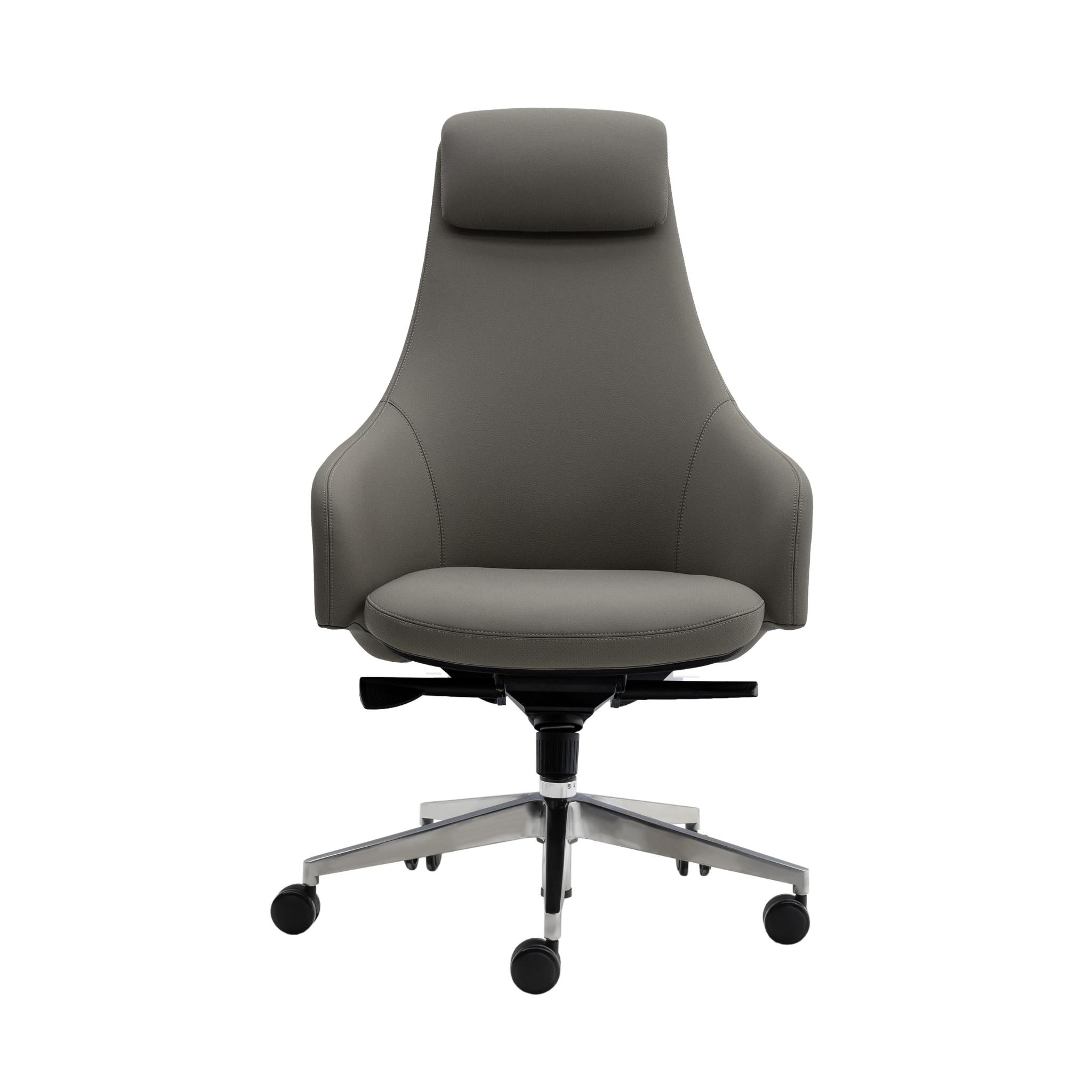 Tom - Executive Chair