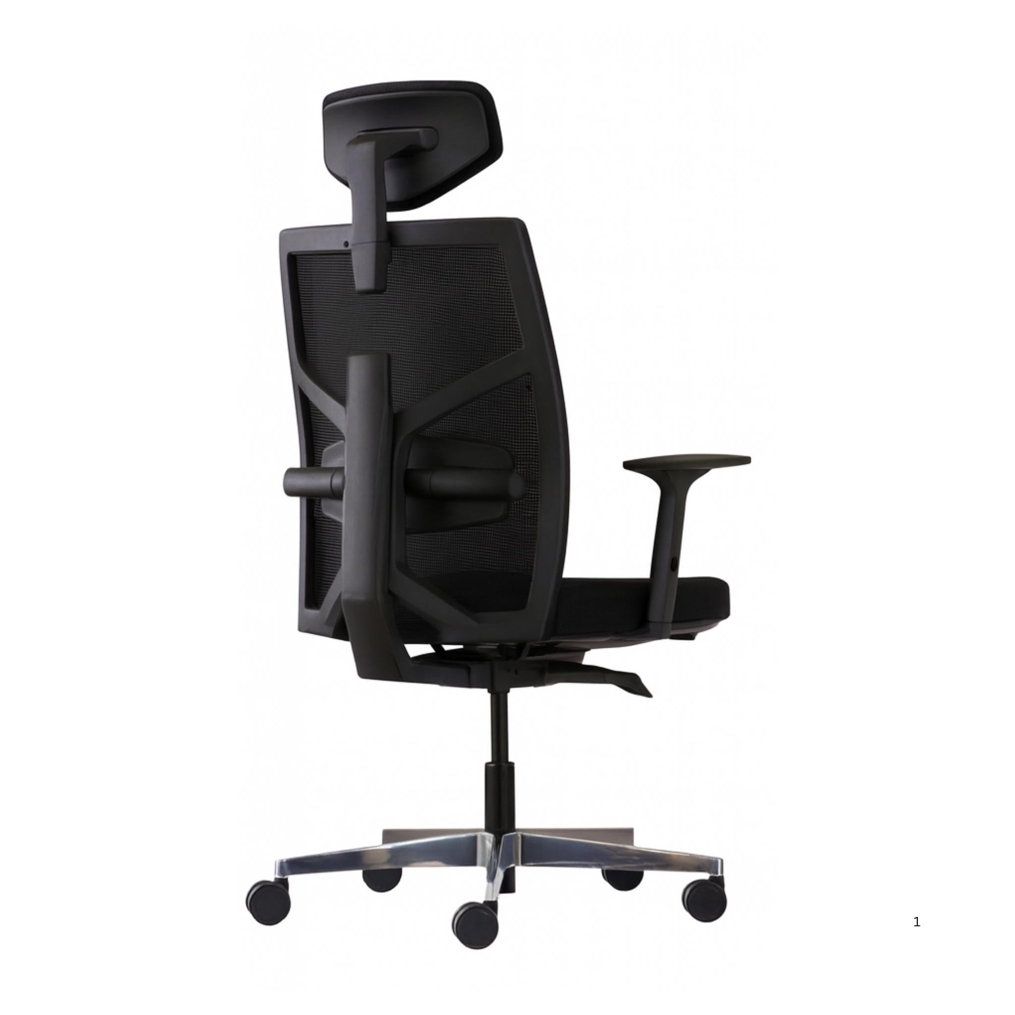 Tune - Executive Mesh Chair