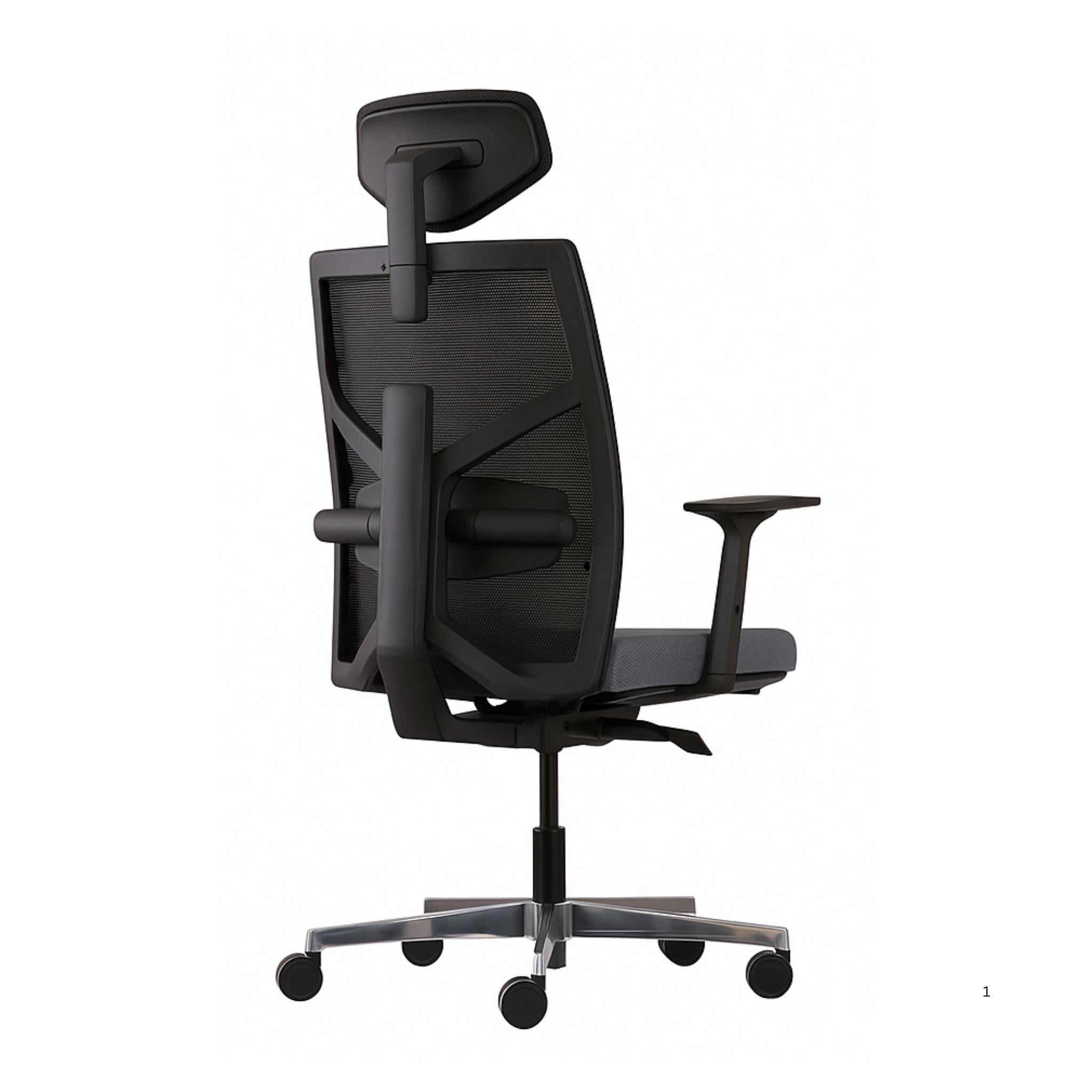 Tune - Executive Mesh Chair