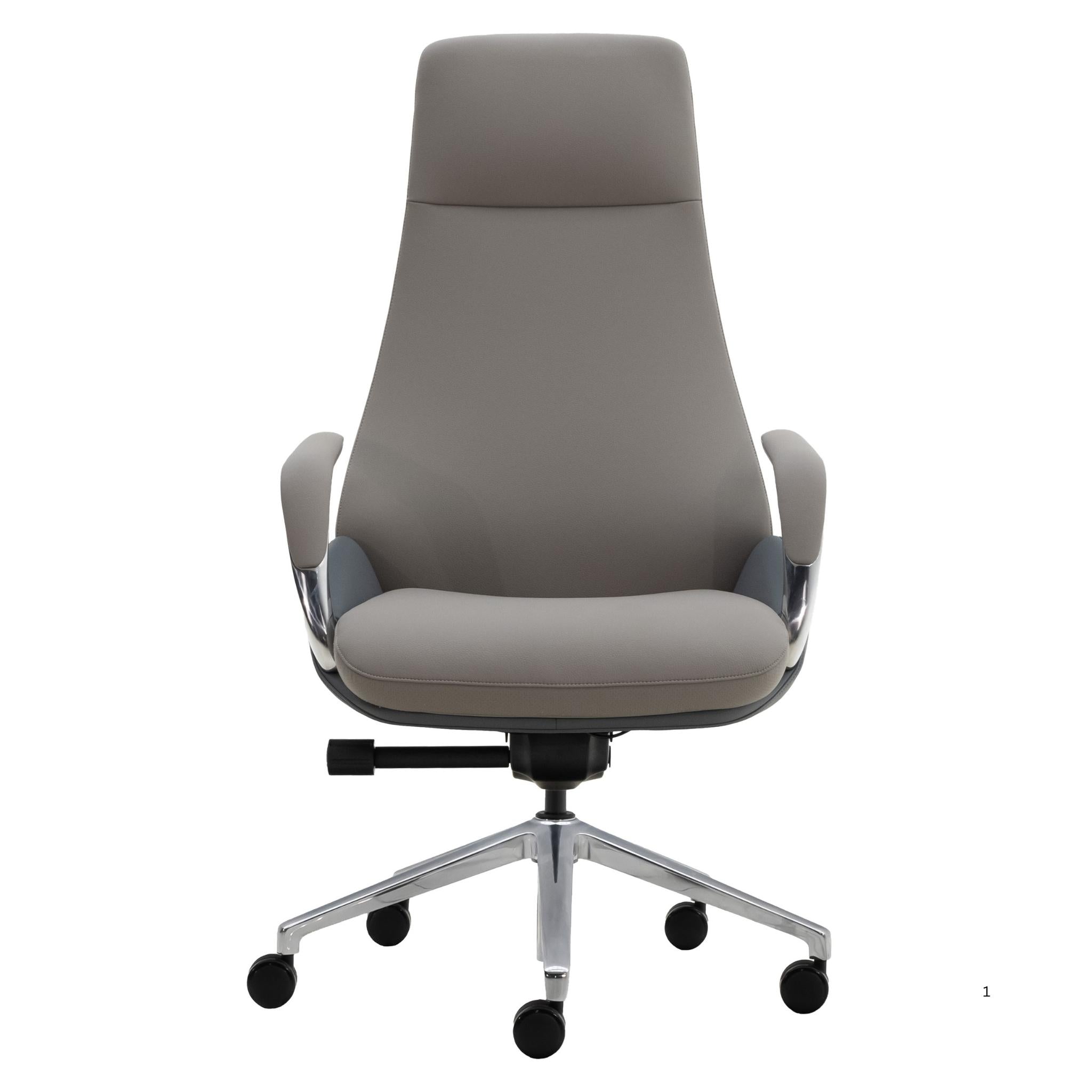 Younge - Executive Chair