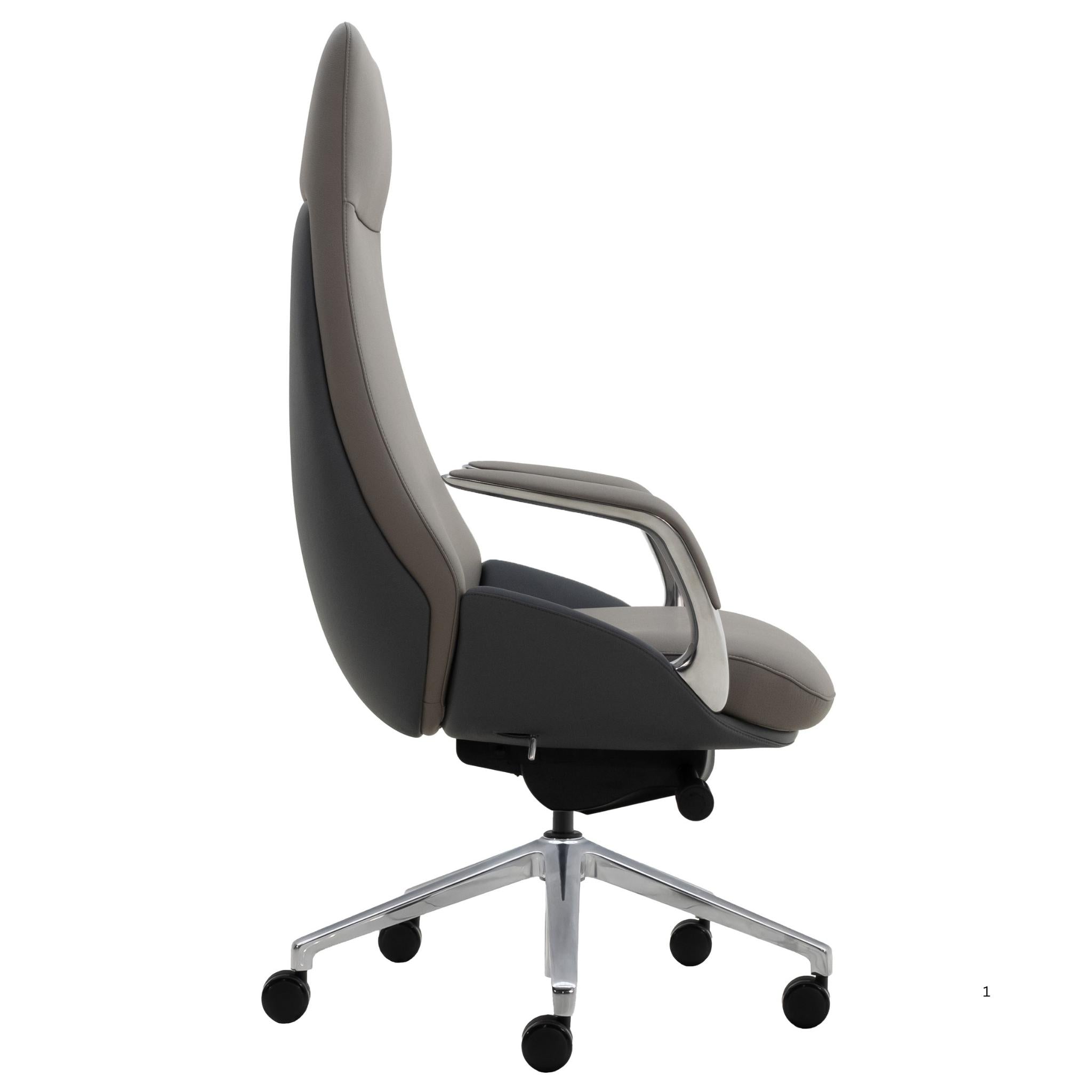 Younge - Executive Chair