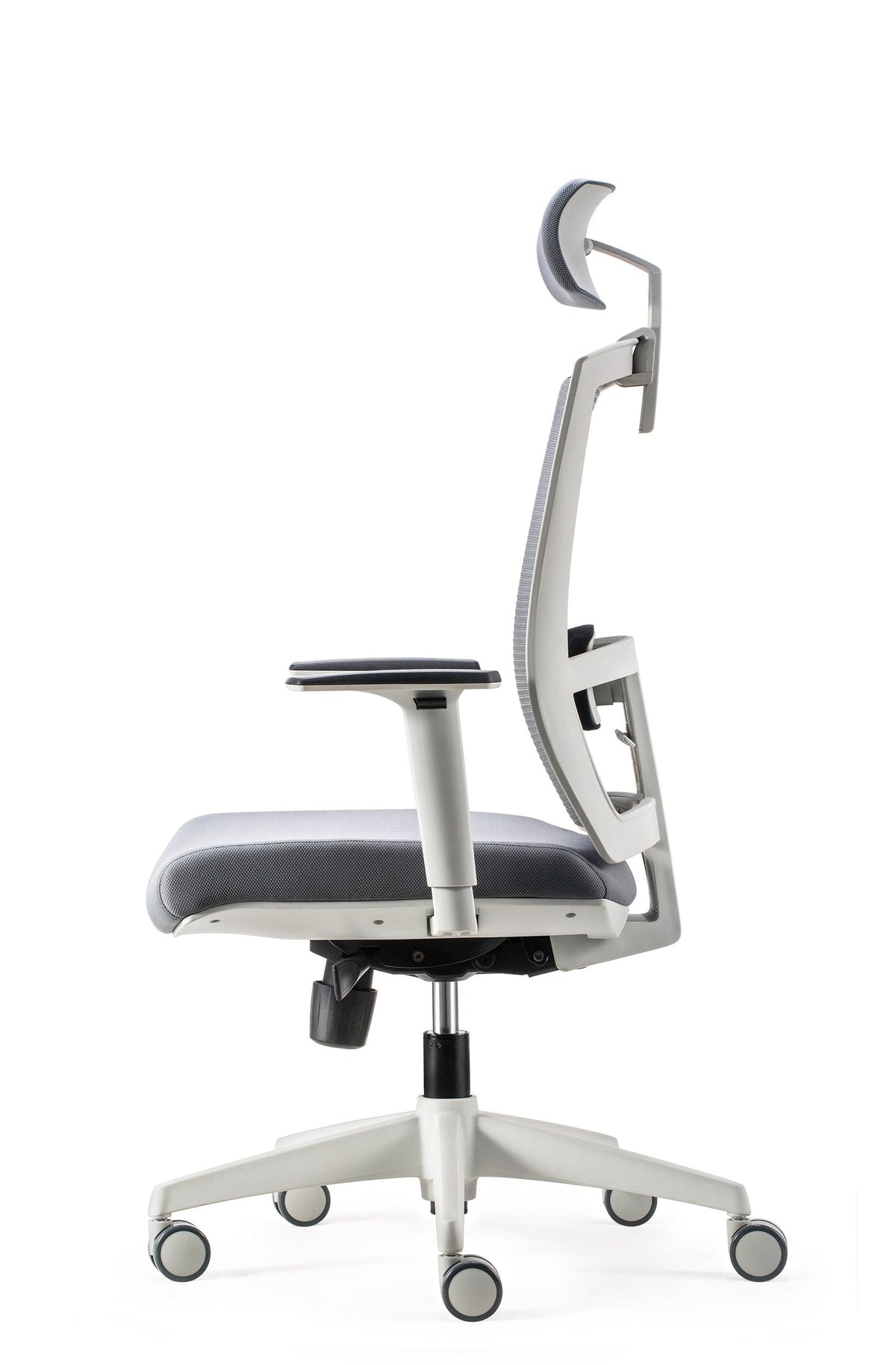 Taylor(Whiteback) - Executive Mesh Chair - Side - Office R Us