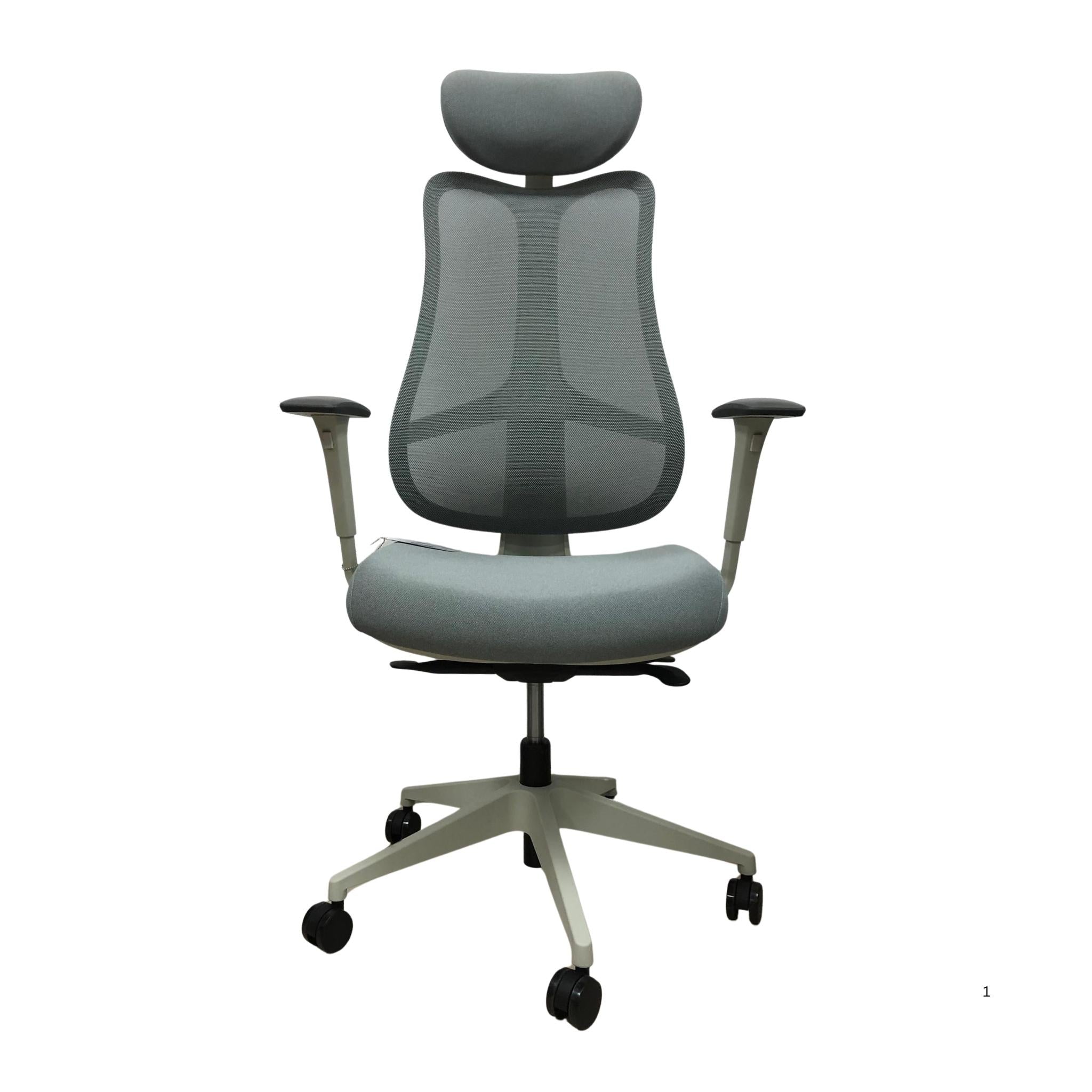 EX181 - Executive Mesh Chair