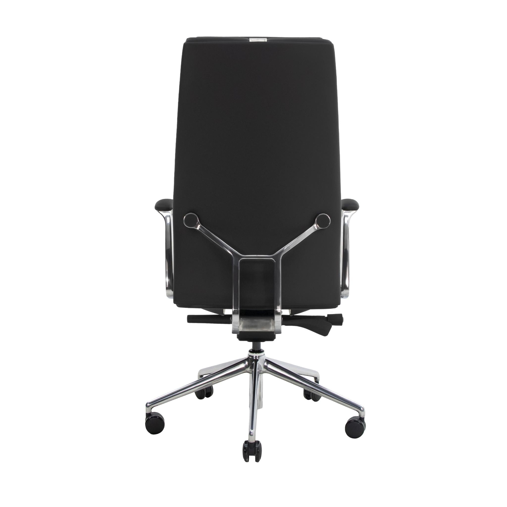 Heidi - Executive Chair