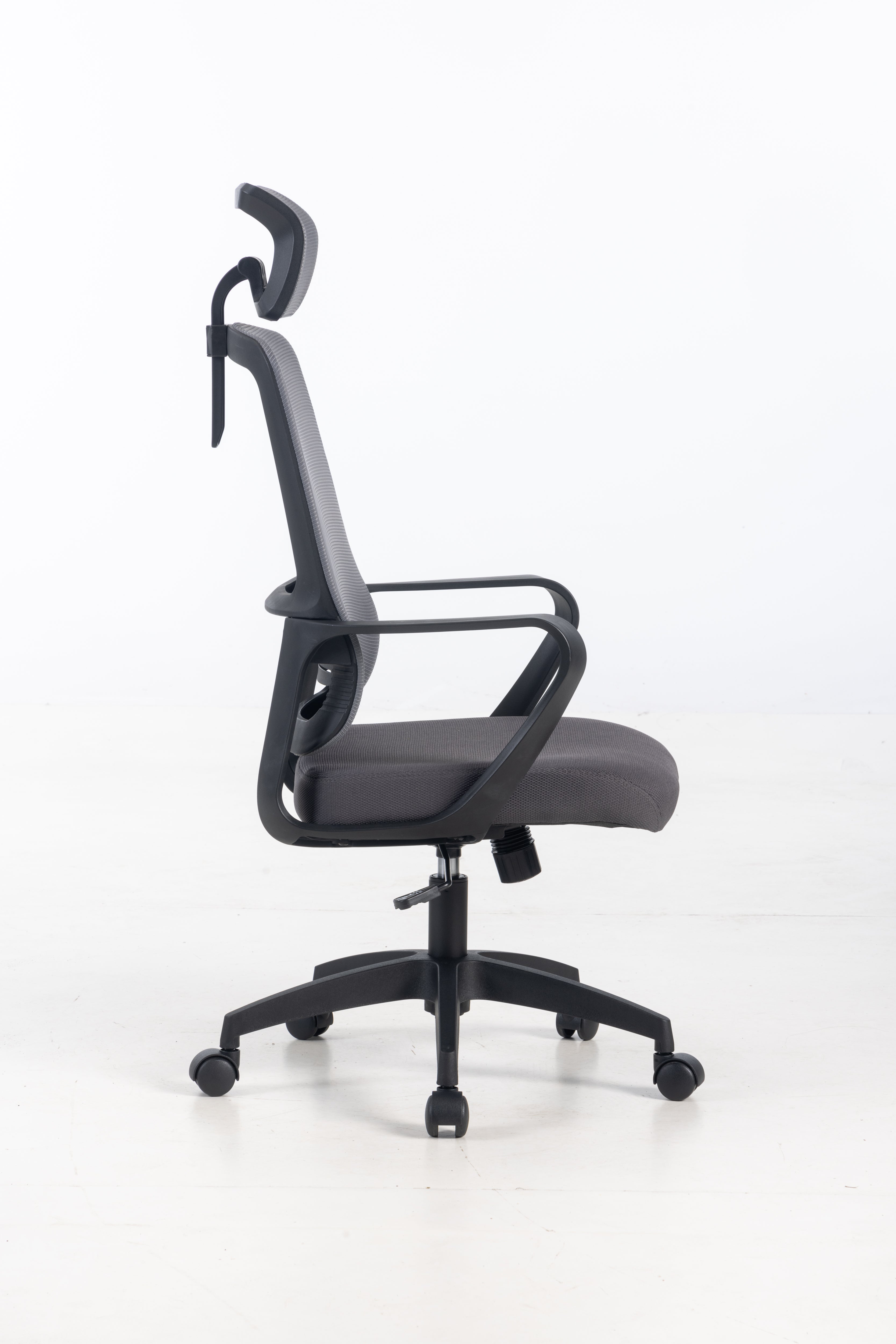 Hydra Managerial Mesh Office Chair