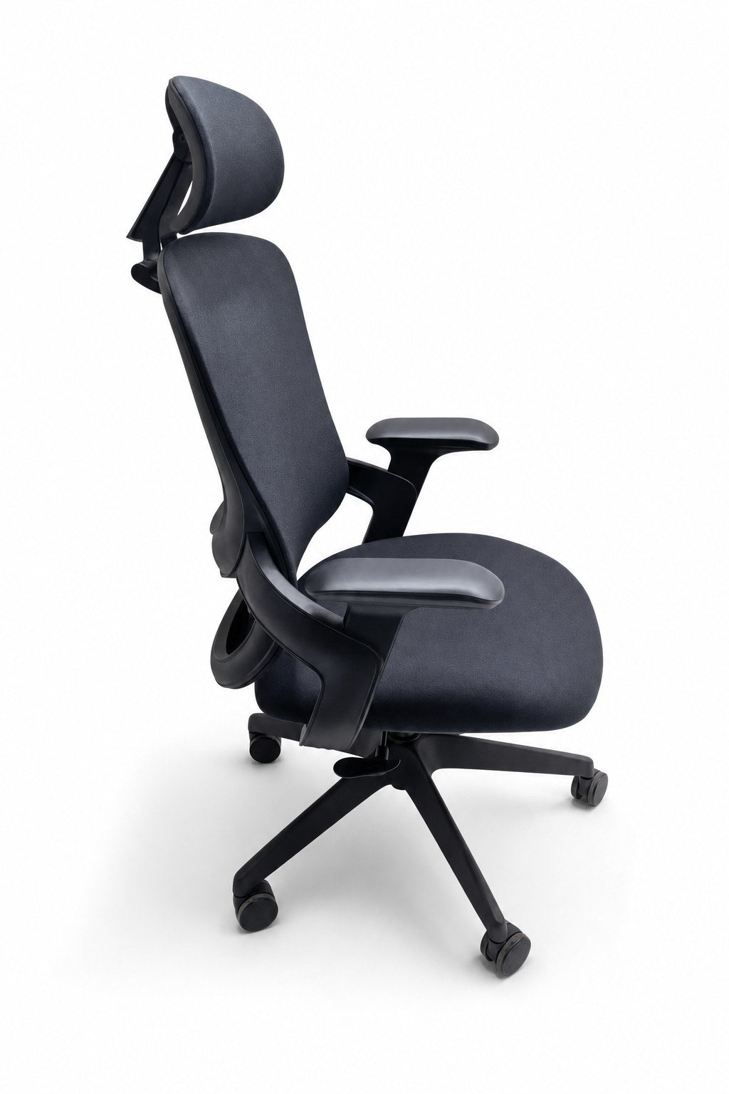 Corsa - Managerial Mesh Chair - Side - Office R Us
