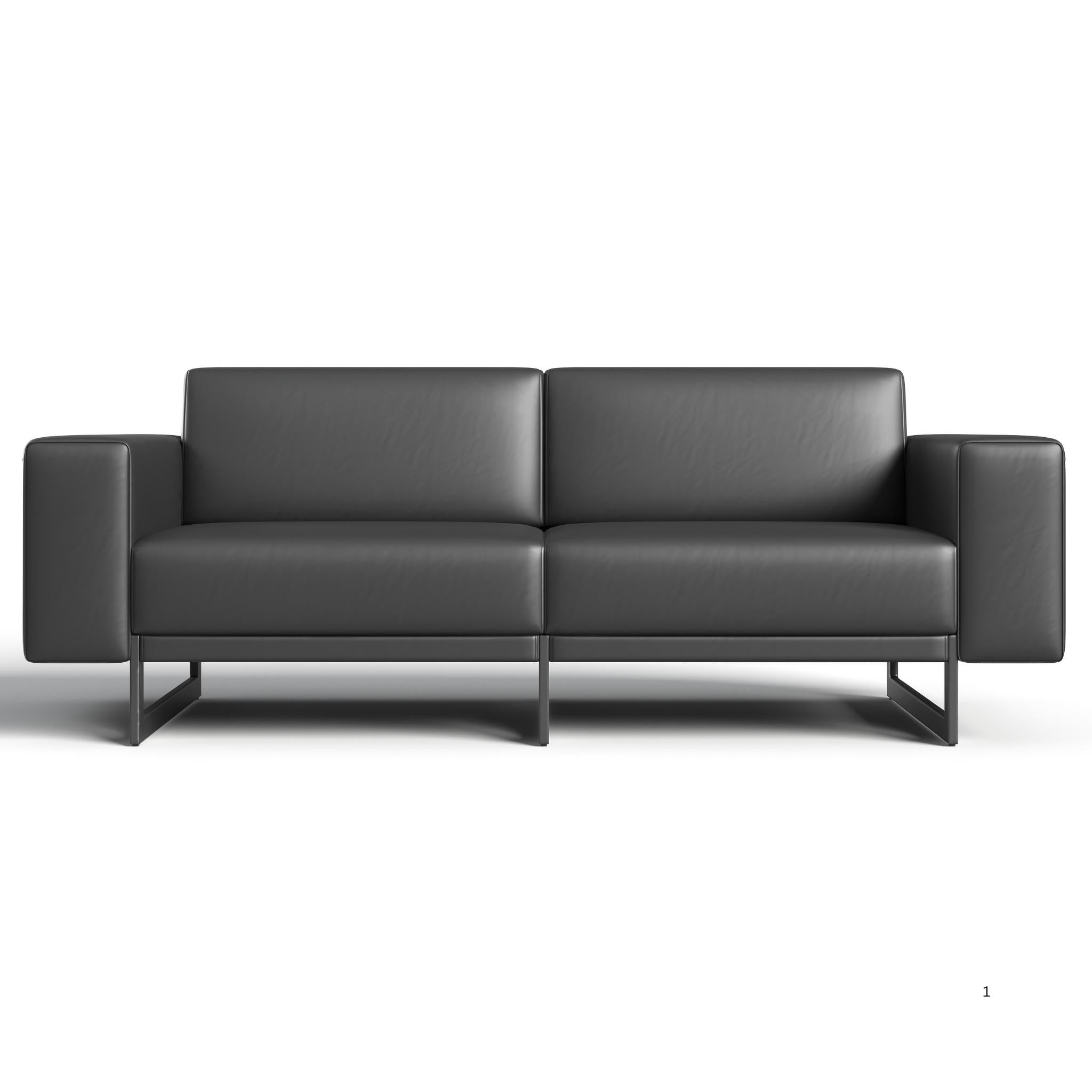 S153 – Leather Sofa, 3-Seater