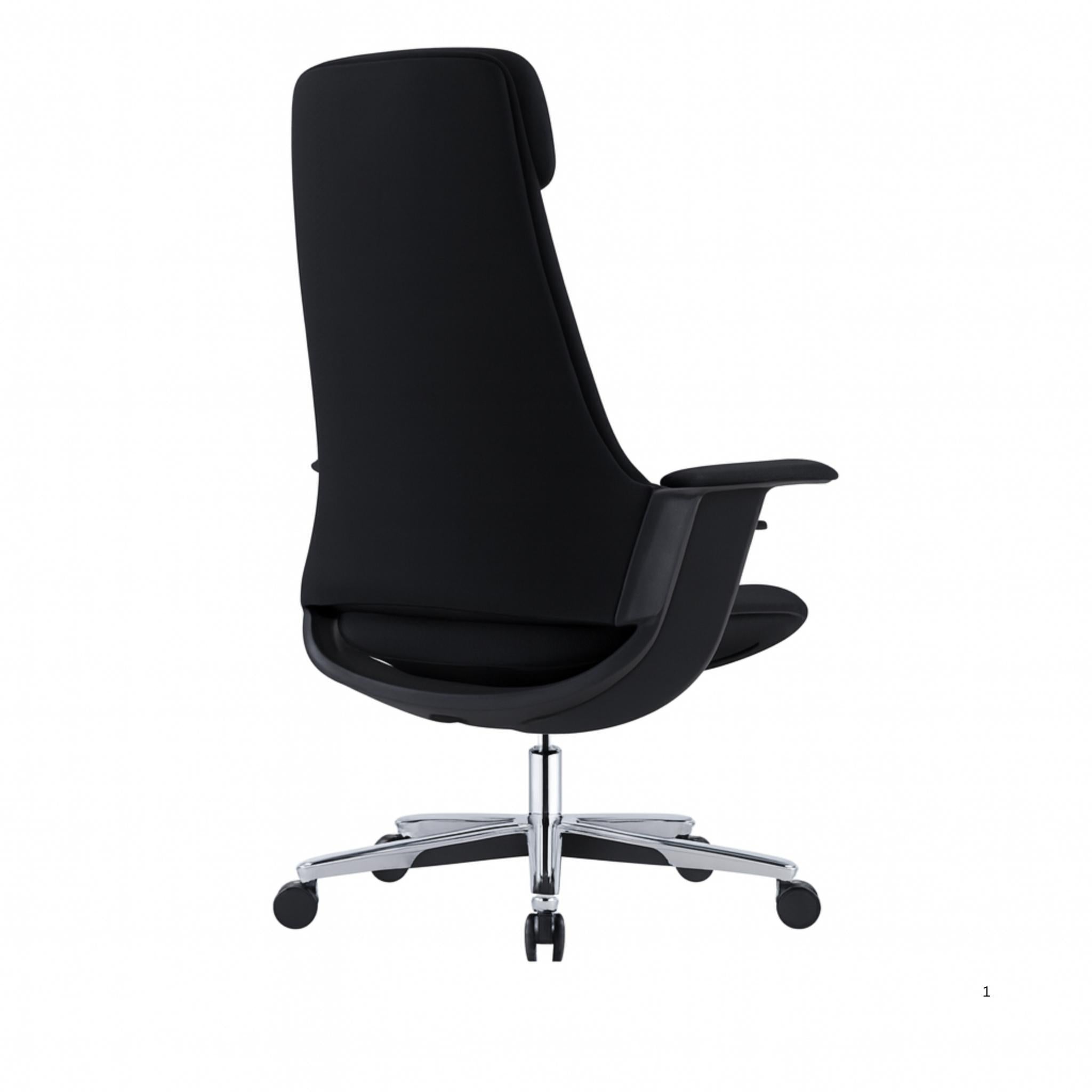 Swan - Executive Leather Chair