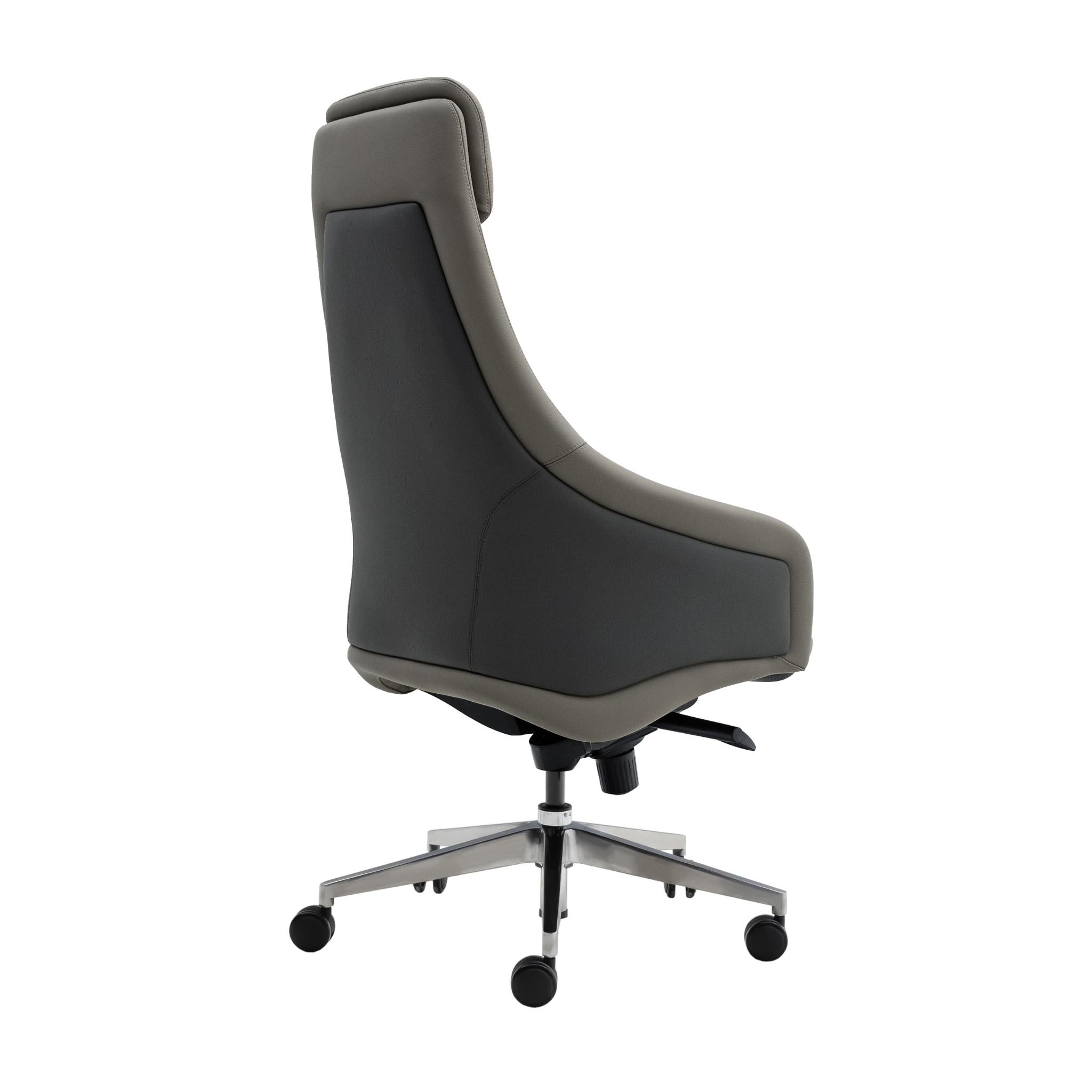 Tom - Executive Chair