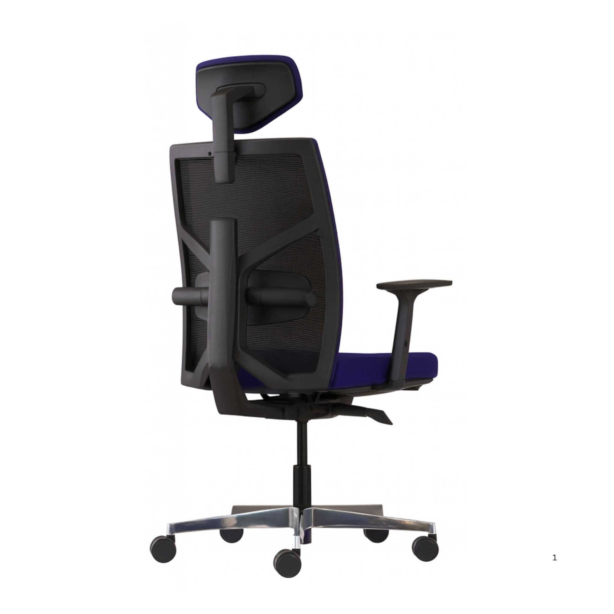 Tune - Executive Mesh Chair