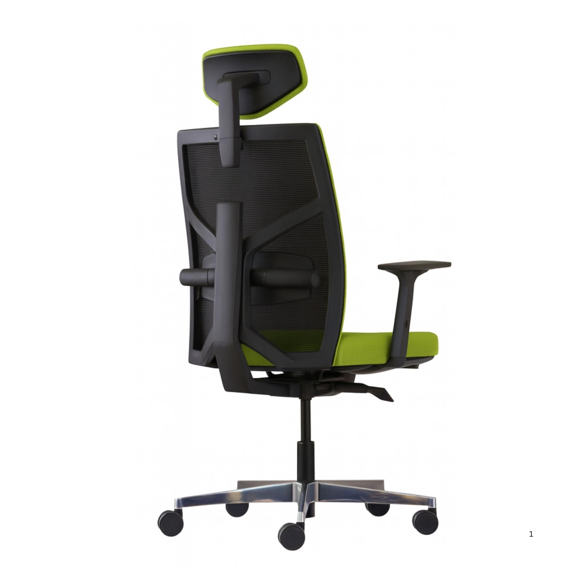 Tune - Executive Mesh Chair