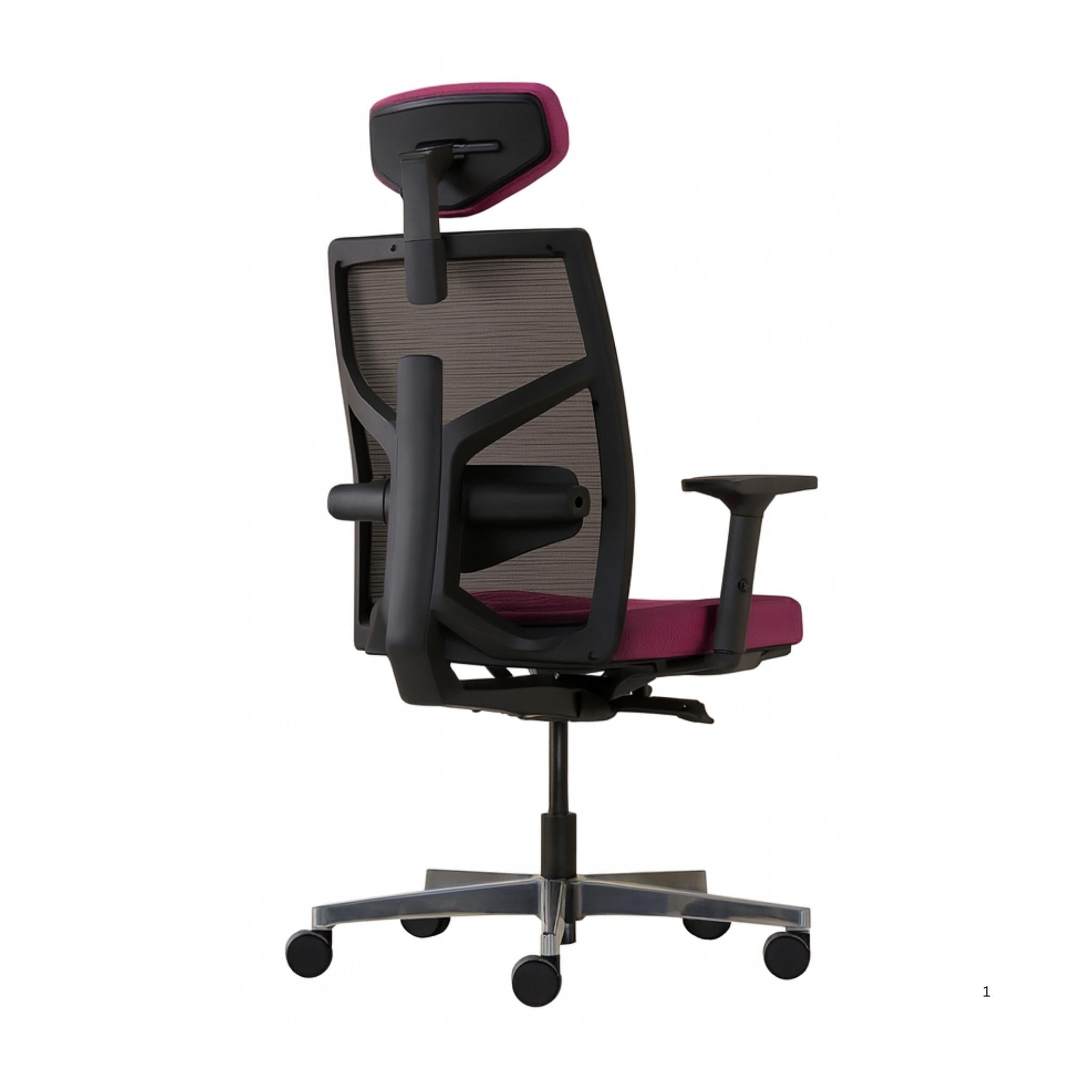 Tune - Executive Mesh Chair