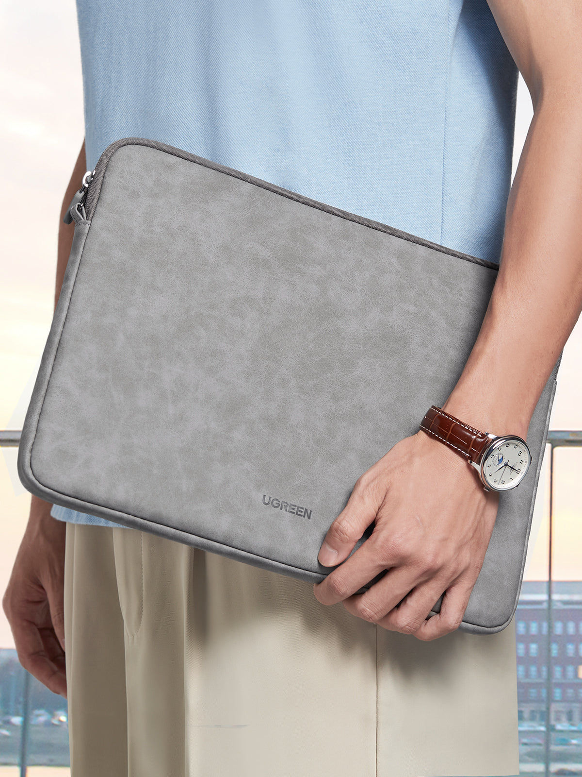 UGREEN Laptop Sleeve 14"-14.9" (Gray) - View 2 - Office R Us