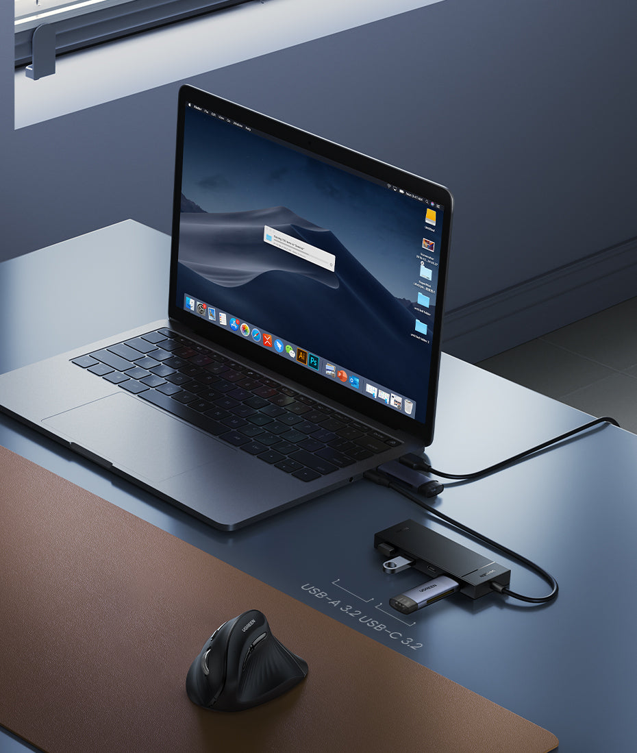 UGREEN 4-Port USB 3.2 Gen 2 Hub - View 3 - Office R Us