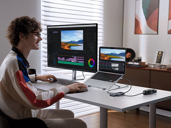 UGREEN 6-in-1 USB-C Hub (35998) - View 3 - Office R Us