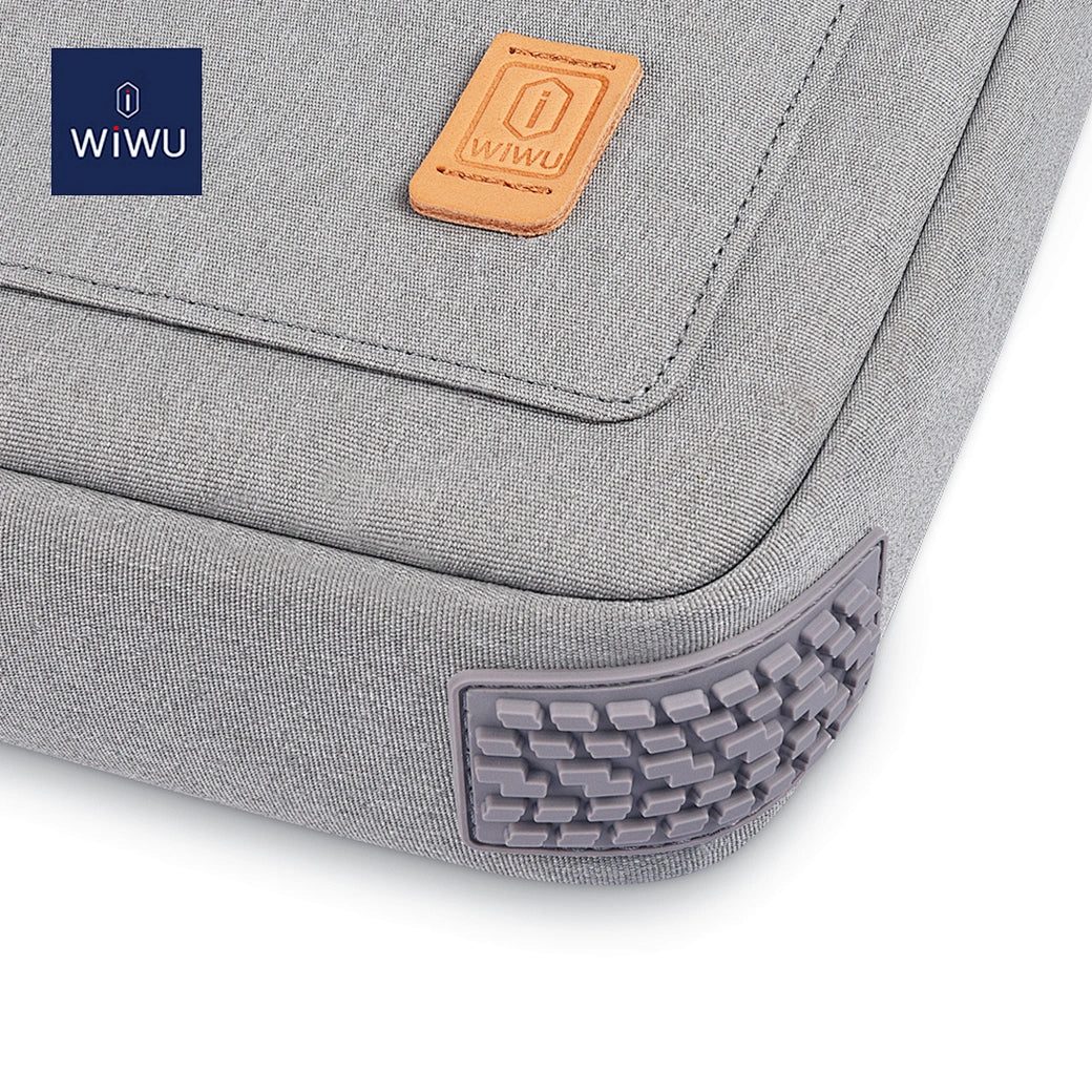 Wiwu 15.6" Pioneer Shoulder Bag