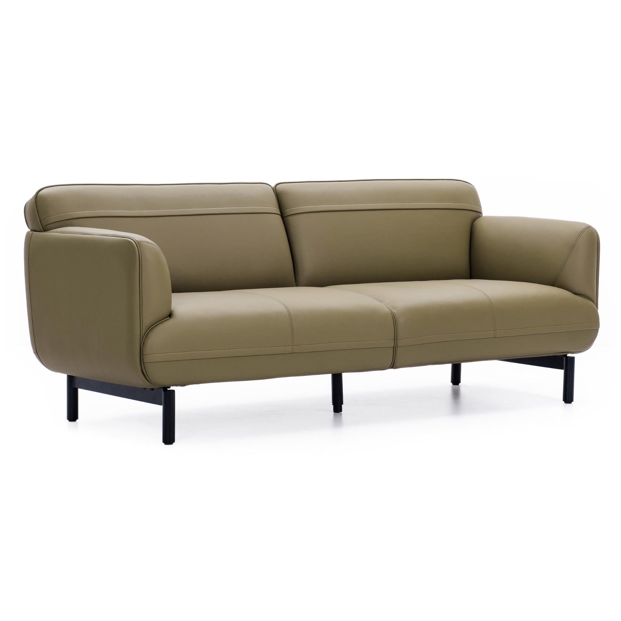 S152 – Leather Sofa, 3-Seater