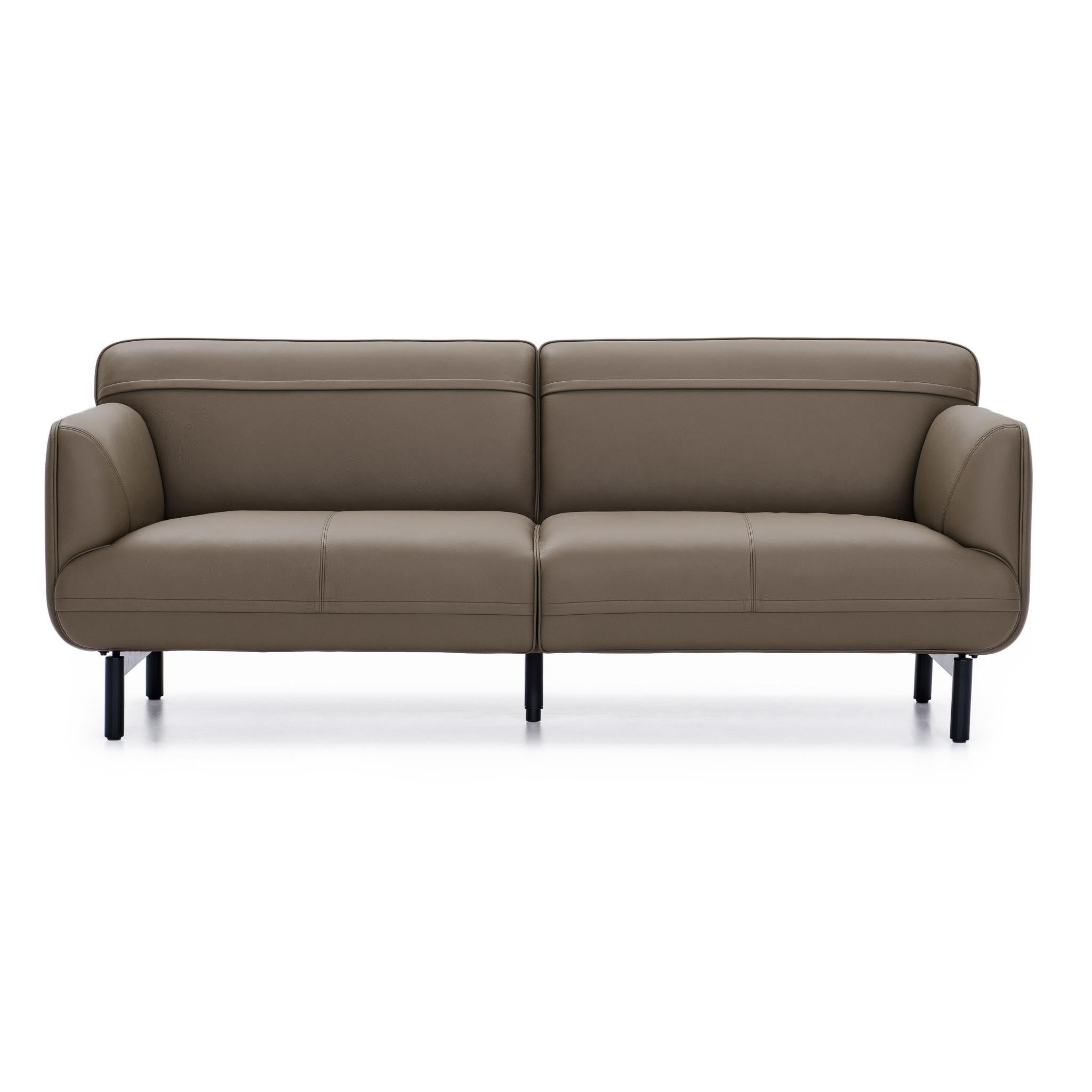 S152 – Leather Sofa, 3-Seater